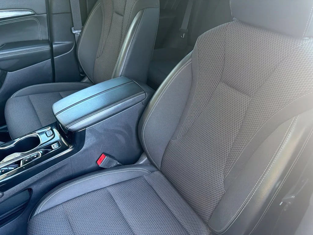 Used 2022 Satin Steel Gray Metallic Buick Preferred image 9