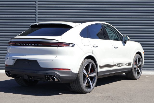 Used 2026 Chalk Porsche S image 9