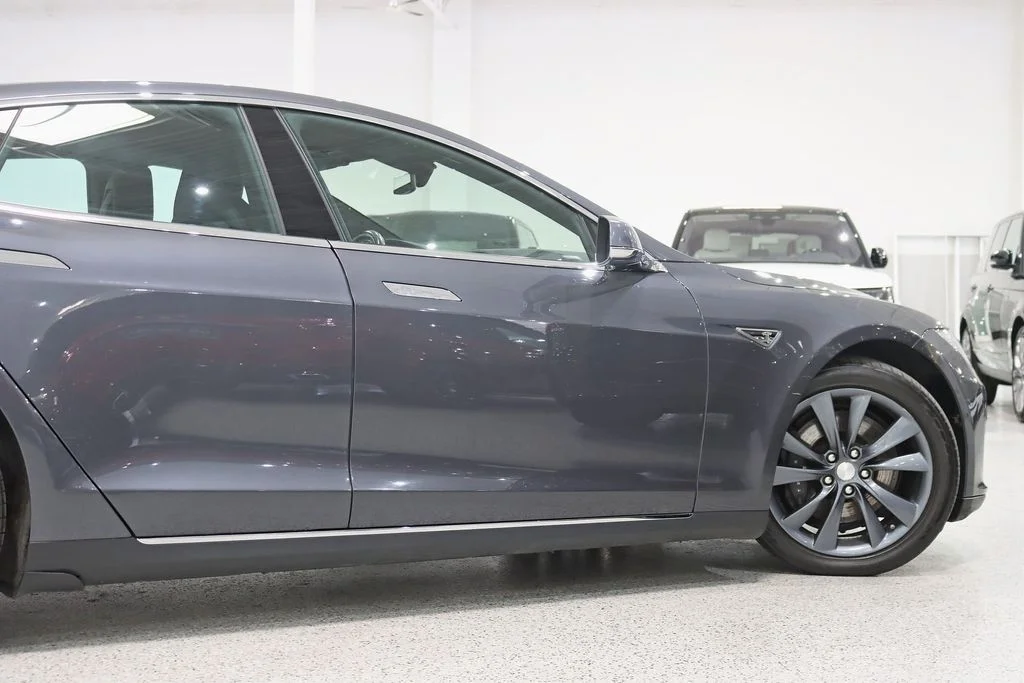 2015 Tesla Model S 85D