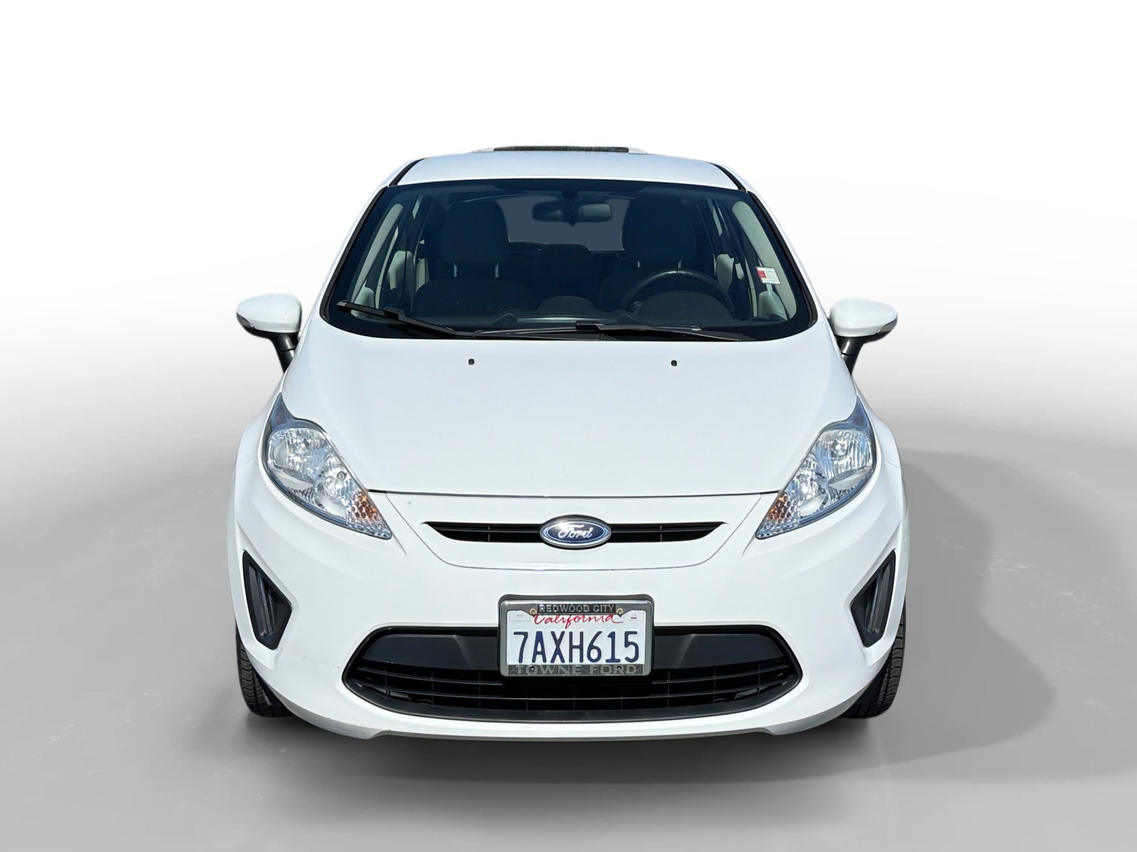 Used 2013 Oxford White Ford SE image 8