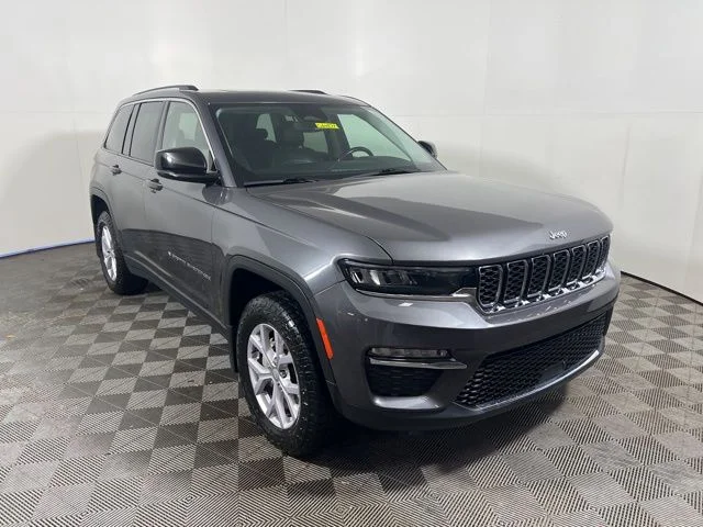 2022 Jeep Grand Cherokee Limited 4x4's photo