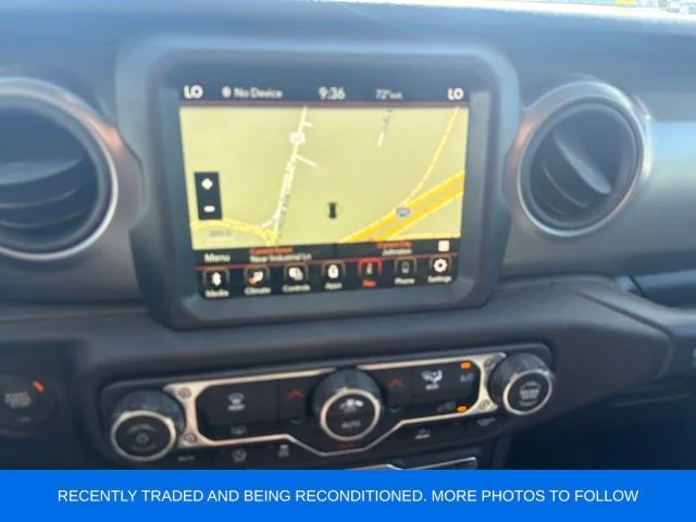 Used 2023 White/off-white Jeep Sport S image 6