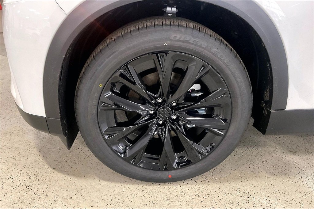 2026 MAZDA CX-90 - Image 11