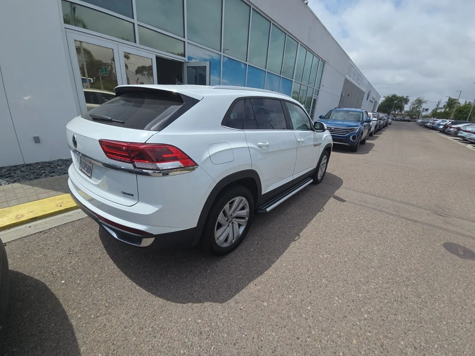 Certified Used 2023 White Volkswagen 2.0T SE w/Technology image 6