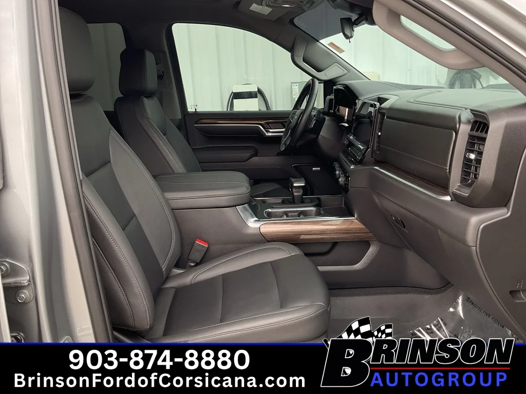 Used 2025 Sterling Gray Metallic Chevrolet LT Trail Boss image 21