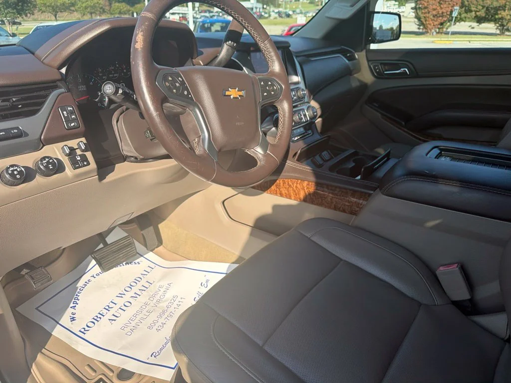 Used 2016 SUMMIT WHITE Chevrolet LTZ image 20
