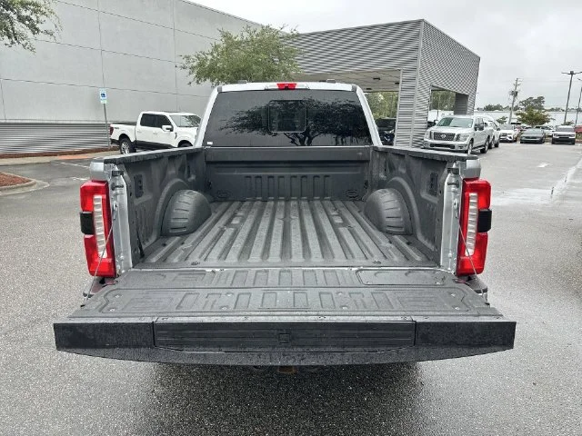 Used 2024 Silver Ford XLT image 25