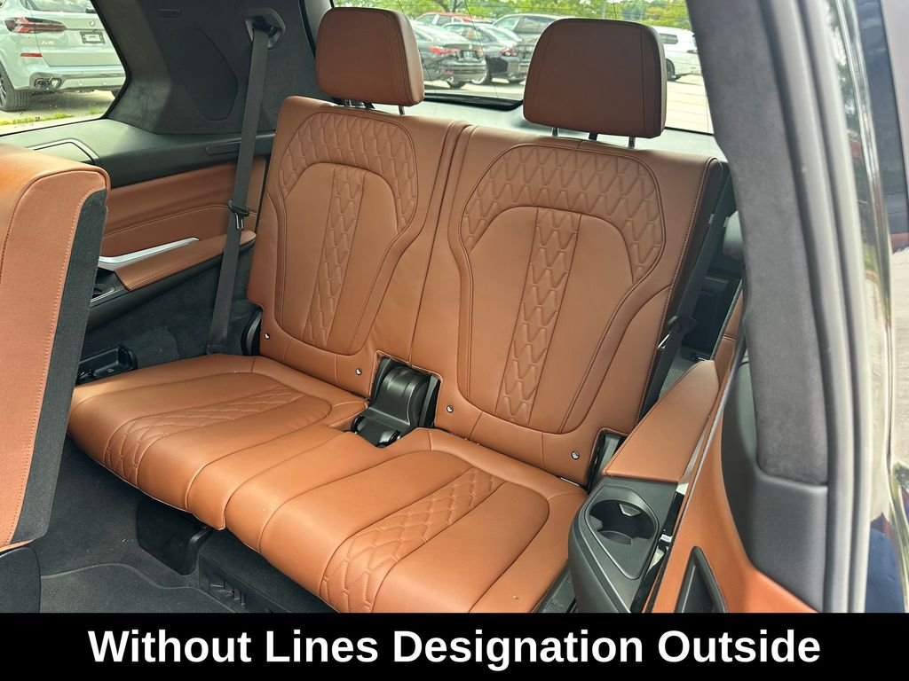 Used 2024 Black BMW xDrive40i image 29