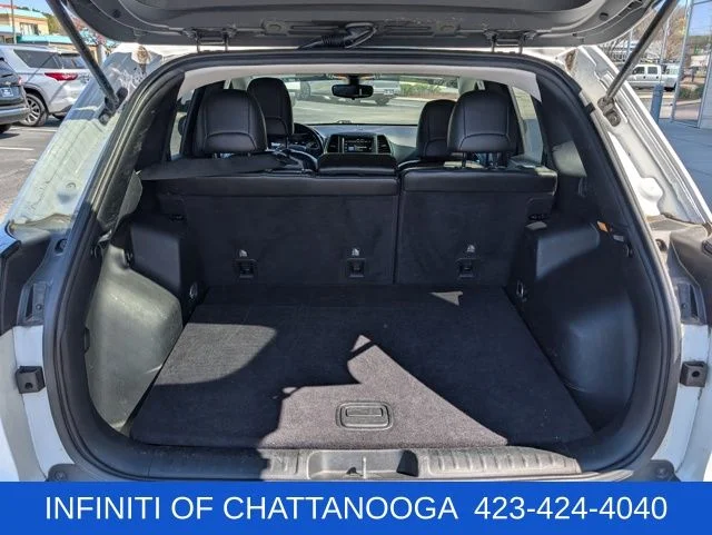 Used 2019 White Jeep Trailhawk image 21