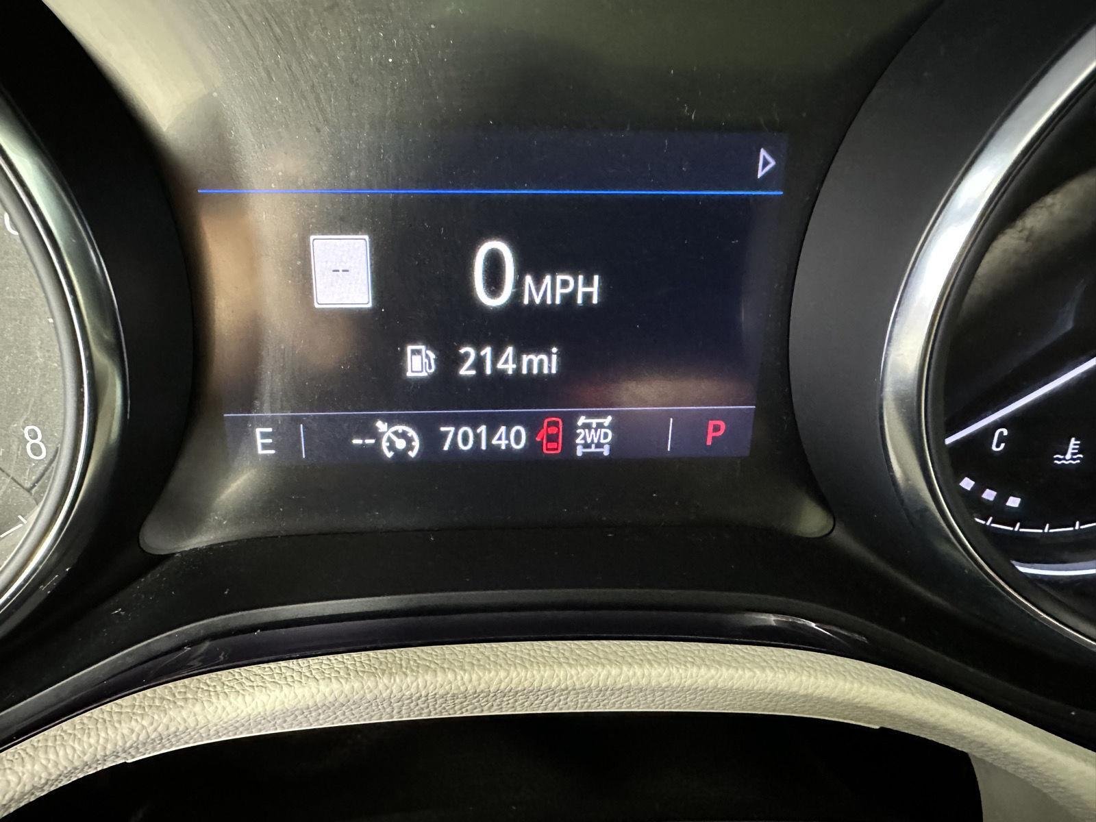 Used 2020 Ebony Twilight Metallic Buick Select image 16
