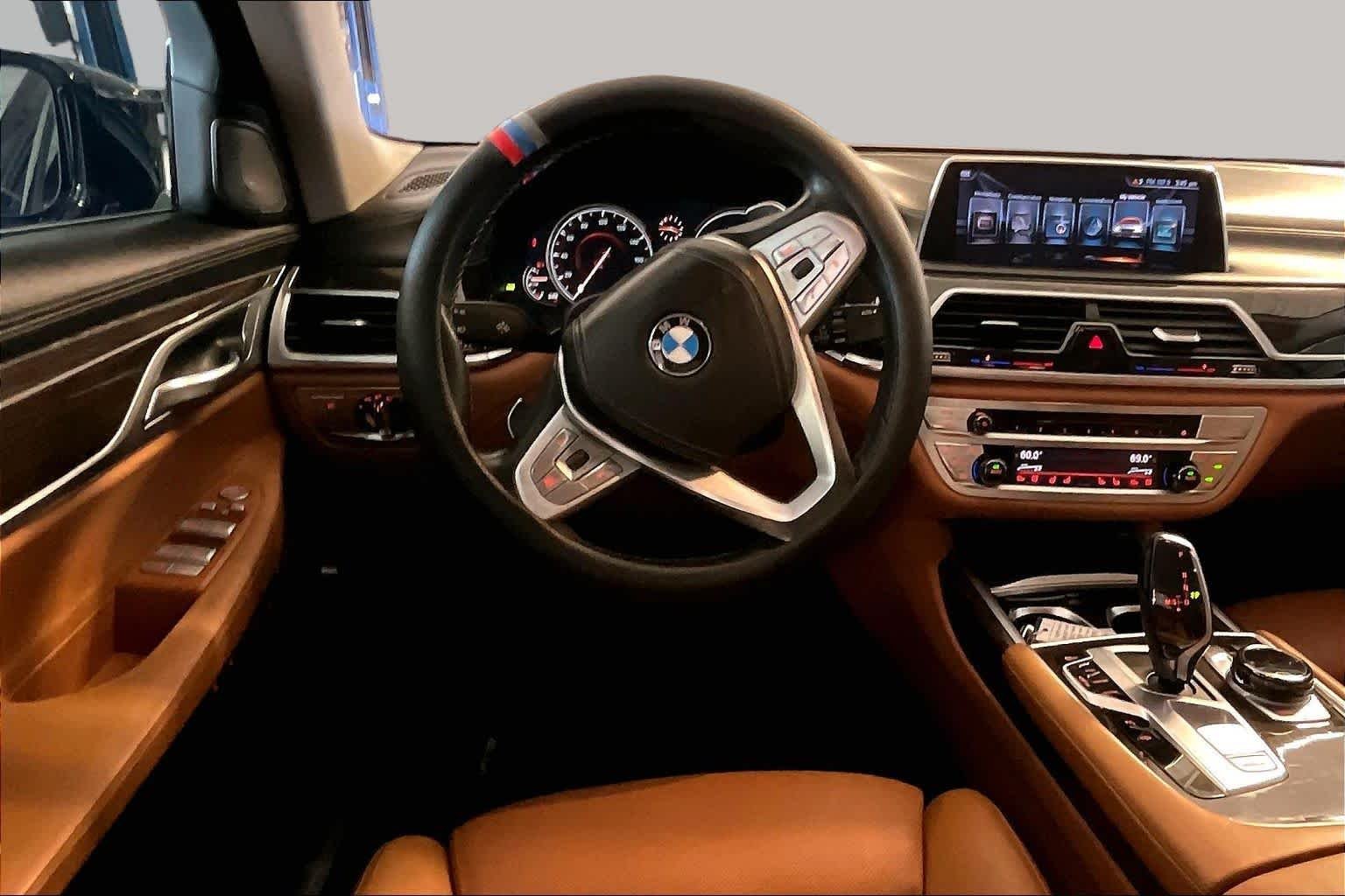 2016 BMW 7 Series 5