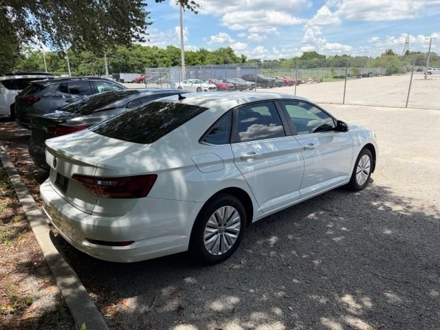 Used 2019 Pure White Volkswagen 1.4T S image 3