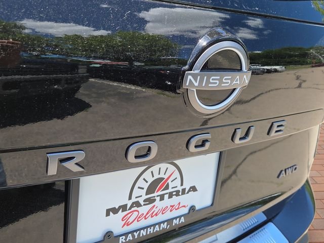 New 2026 Black Nissan SV image 5