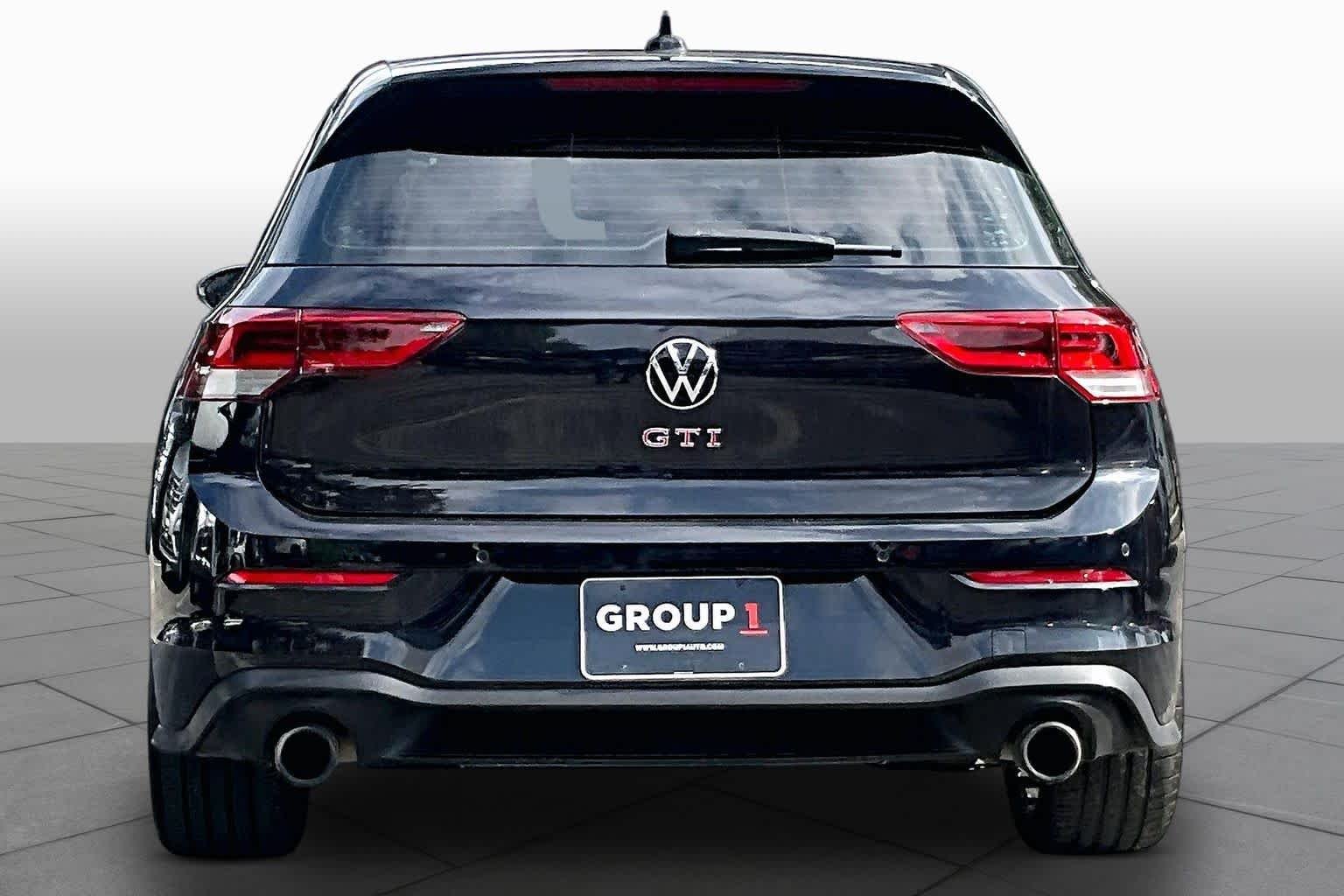 Pre-Owned 2022 Volkswagen Golf GTI Autobahn