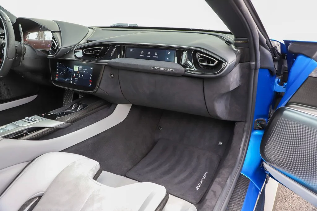 Used 2025 Blu Corsa Ferrari  image 41
