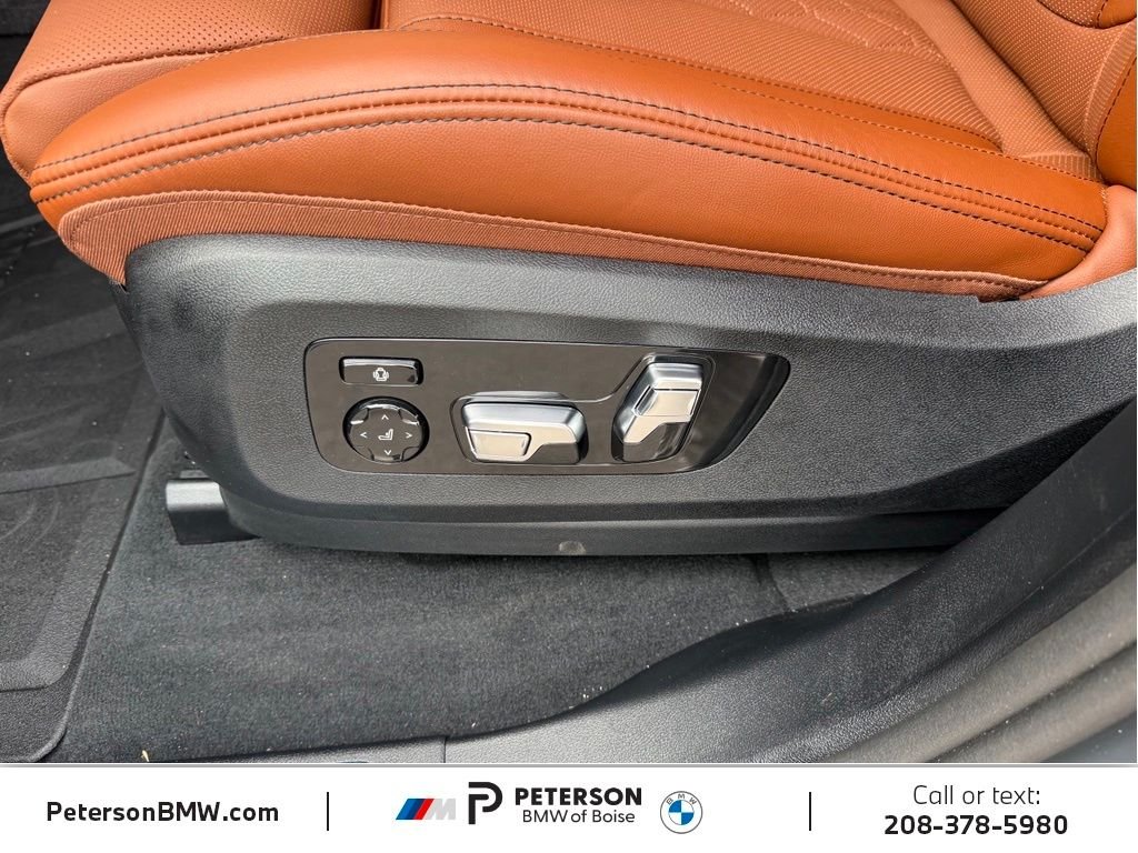 New 2026 Dravit Grey Metallic BMW xDrive40i image 26