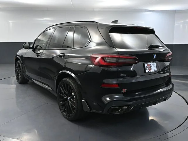 2022 BMW X5 M50i - Photo 9