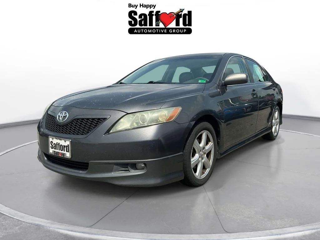 Used 2007 Gray Toyota SE image 1