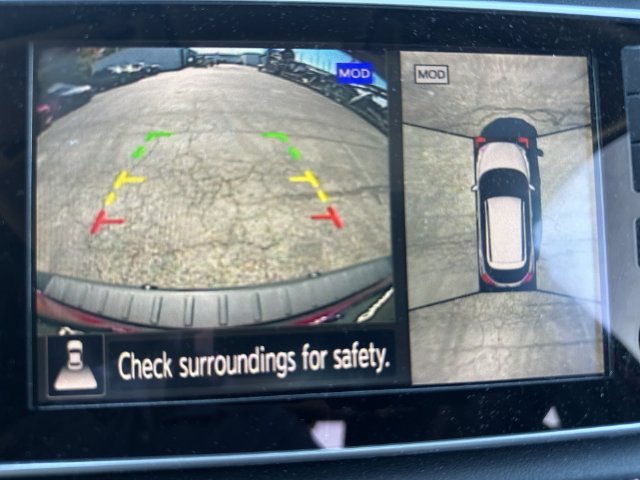 Used 2020 Red Nissan SR image 31