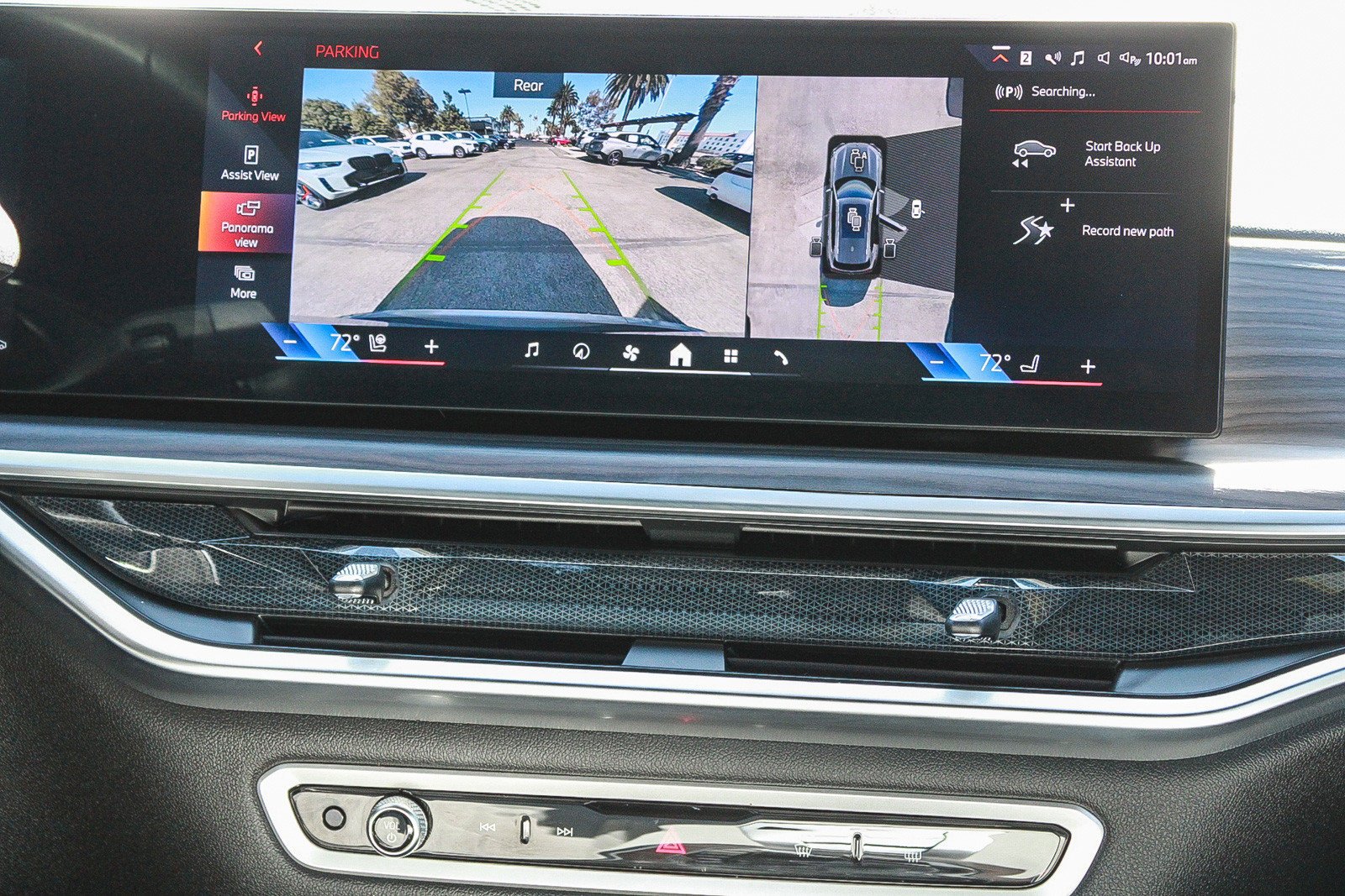 Used 2024 Skyscraper Grey Metallic BMW sDrive40i image 15