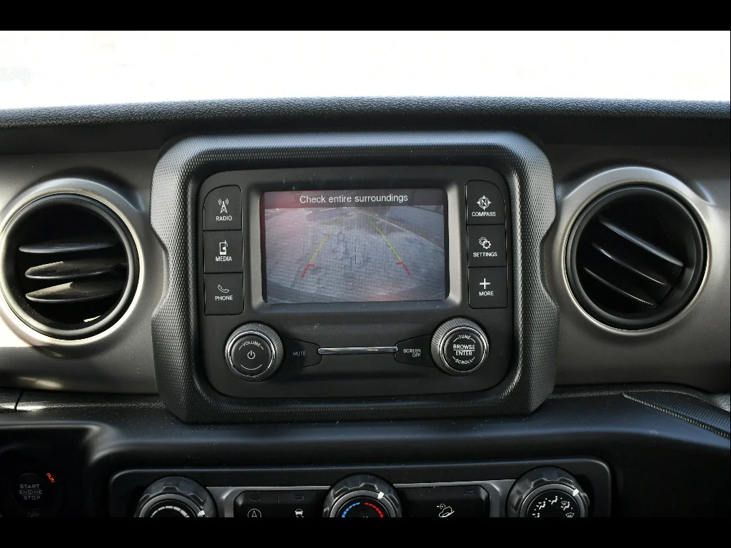 2018 Jeep All-New Wrangler Unlimited Sport - Photo 23