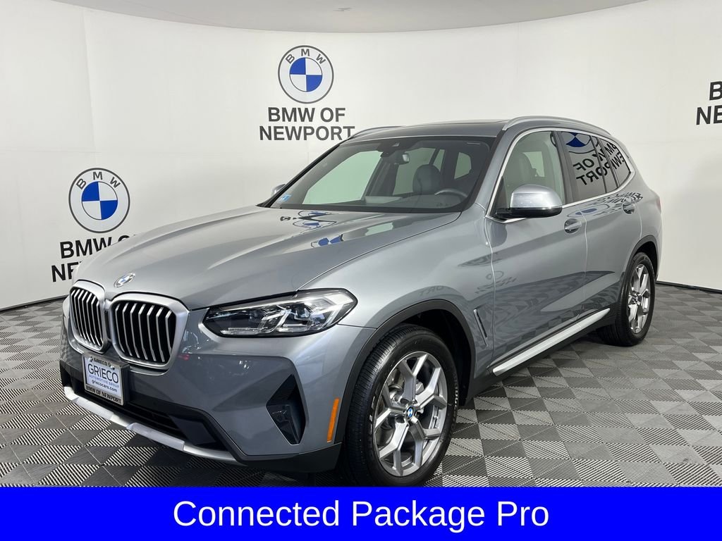 Used 2023 Gray BMW xDrive30i image 3