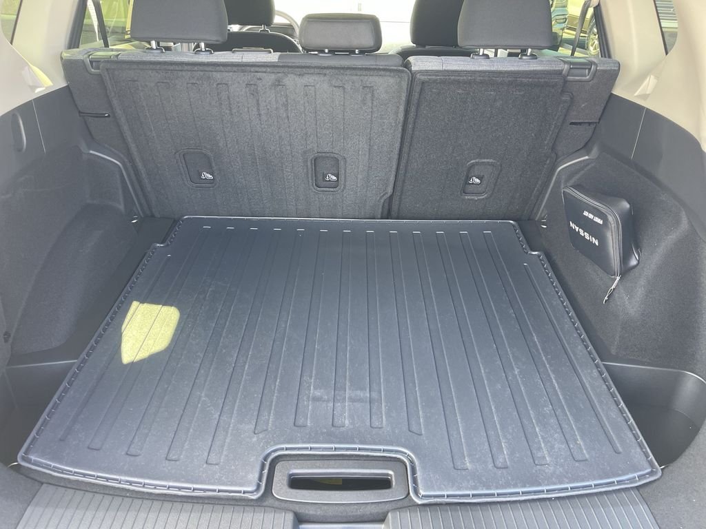 Certified Used 2023 White Nissan SV image 22