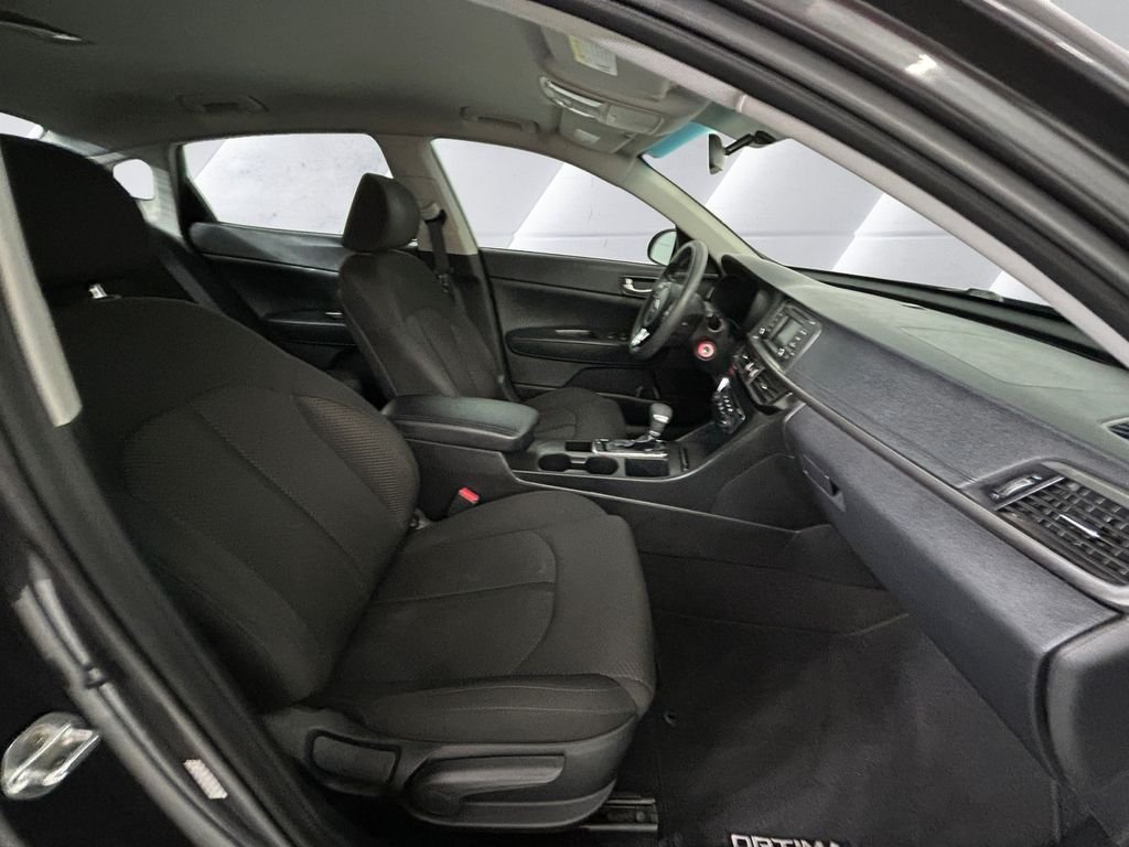 Used 2016 Gray Kia LX image 13