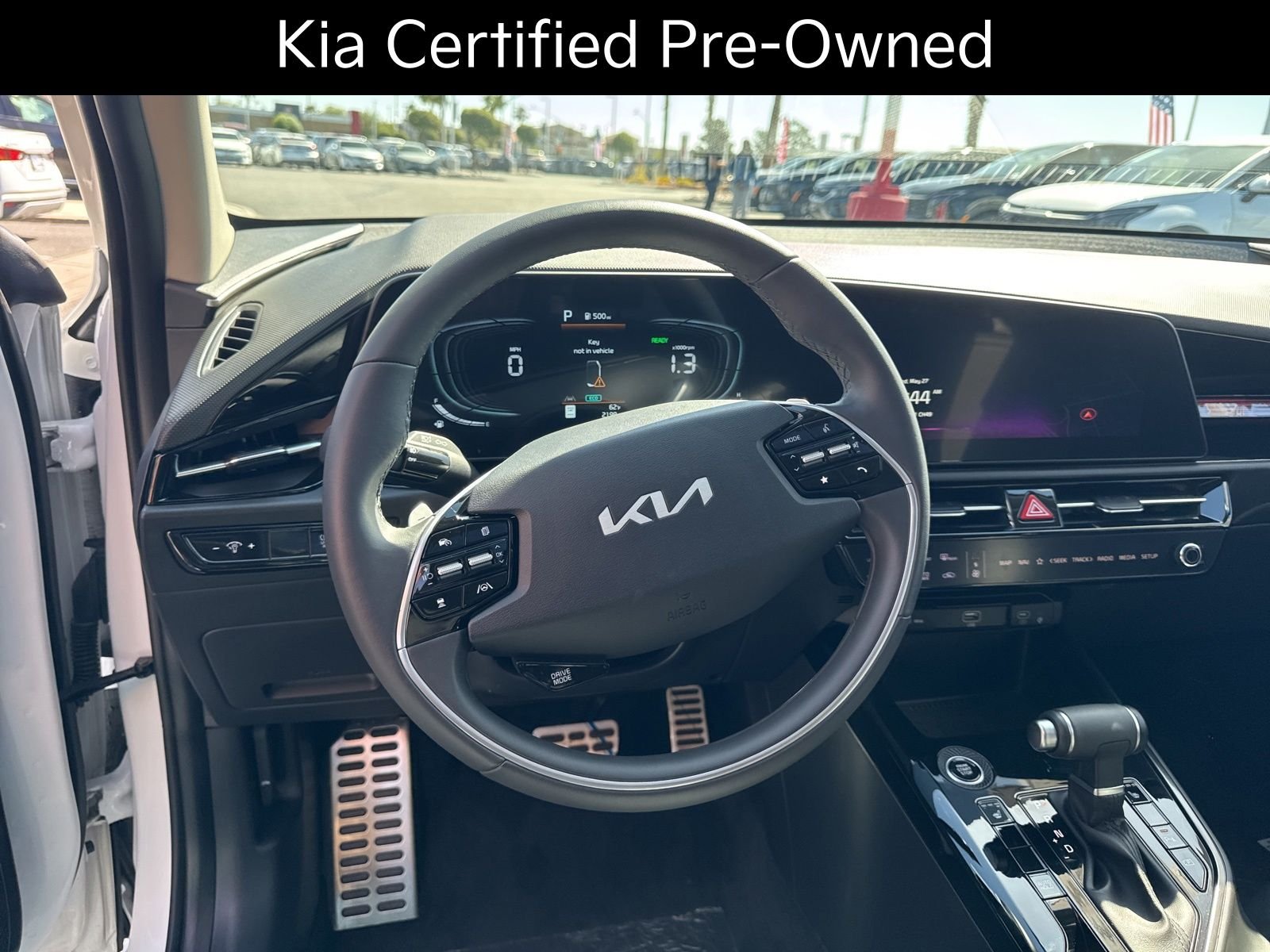 2025 Kia Niro EX Touring - Photo 20
