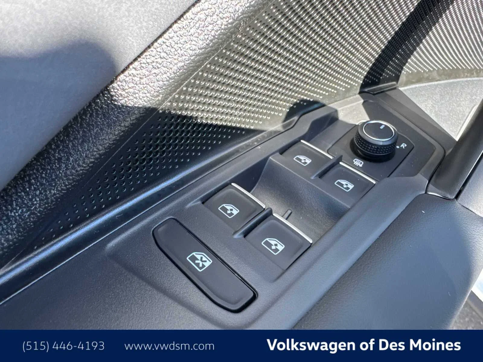 New 2026 Pure White Volkswagen SE image 23