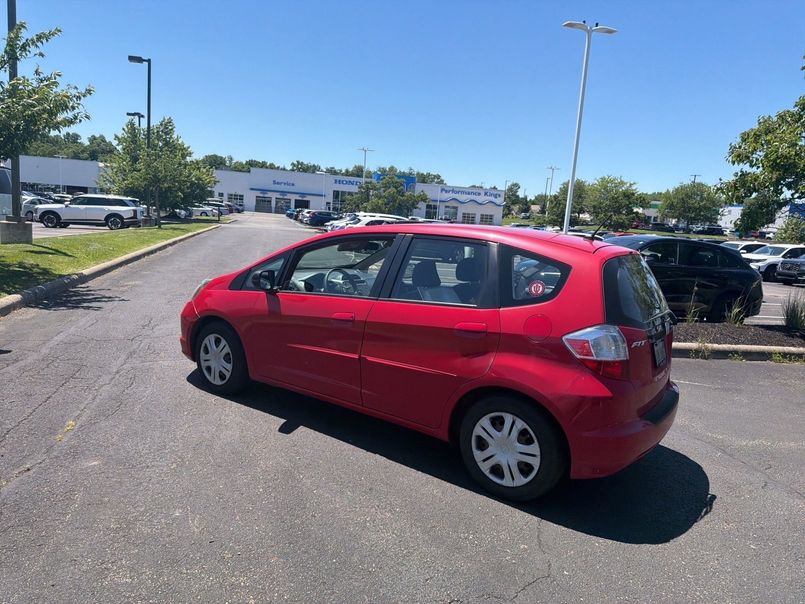 Used 2011 Milano Red Honda Base image 6