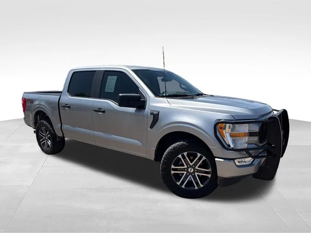 Used 2022 Silver Ford XL image 1