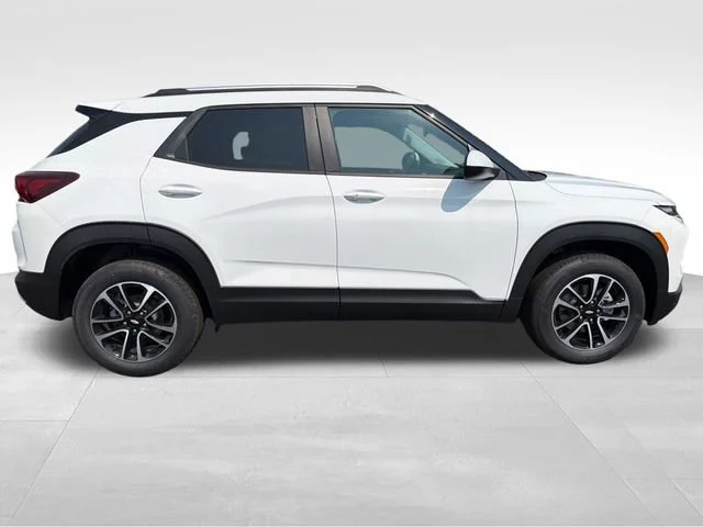 2026 Chevrolet Trailblazer LT - Photo 8