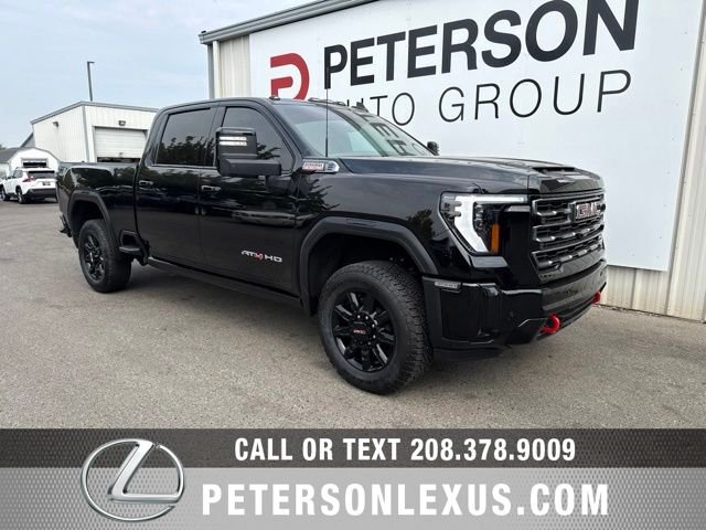 Used 2025  GMC AT4 Premium Plus image 2