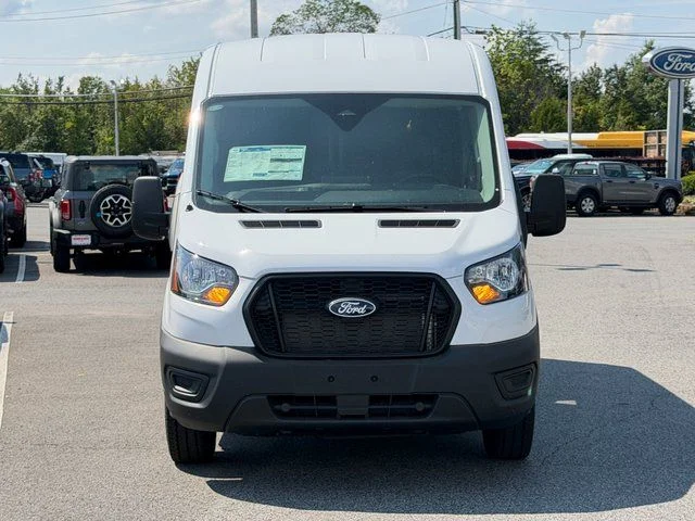 New 2026 Oxford White Ford Base image 2
