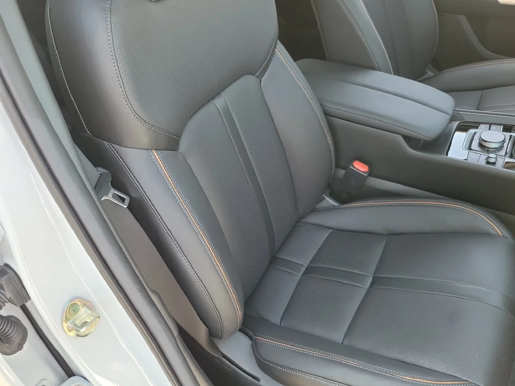 New 2026 Wind Chill Pearl Mazda 2.5 S Premium AWD image 17