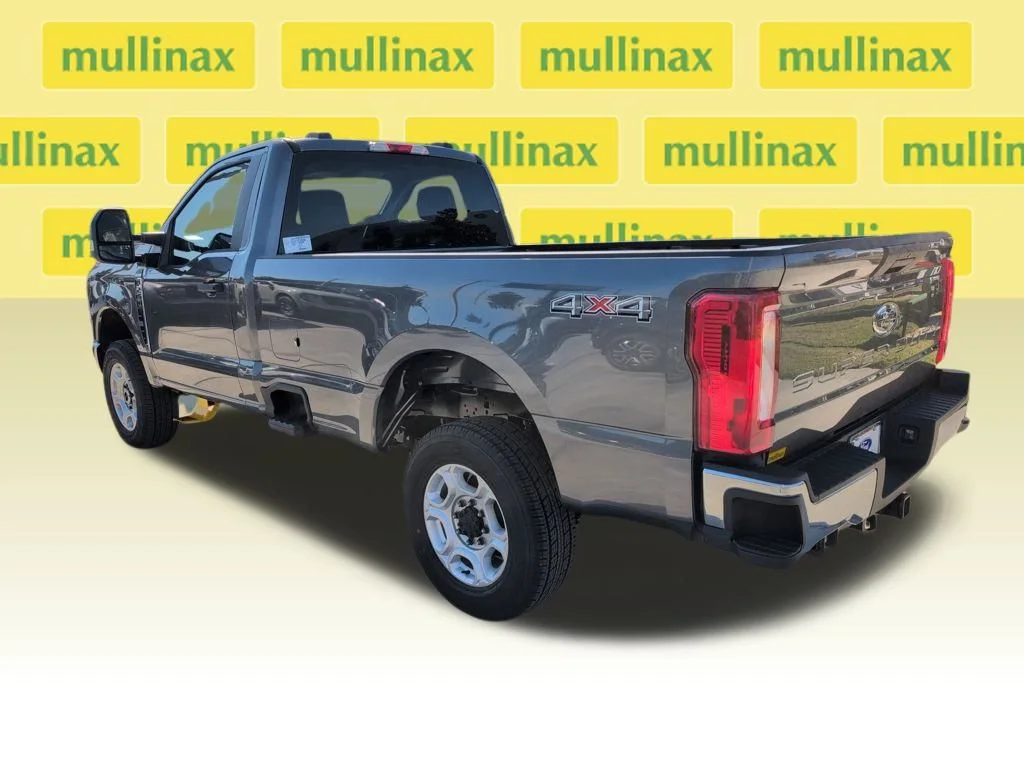 New 2026 Gray Ford XLT image 8