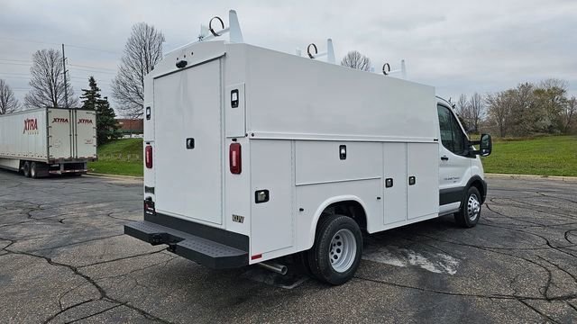 New 2026 Oxford White Ford Base image 3