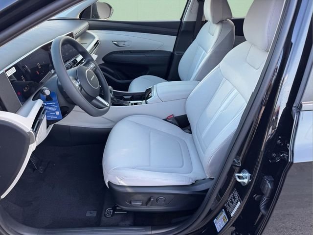 Used 2026 Black Hyundai SEL image 5