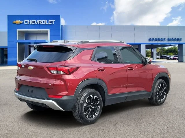 2023 Chevrolet TrailBlazer LT - Photo 4