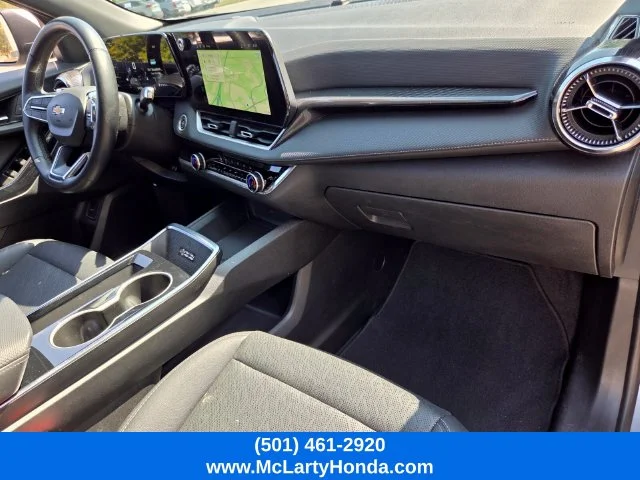 Used 2025 Sterling Gray Metallic Chevrolet LT image 17