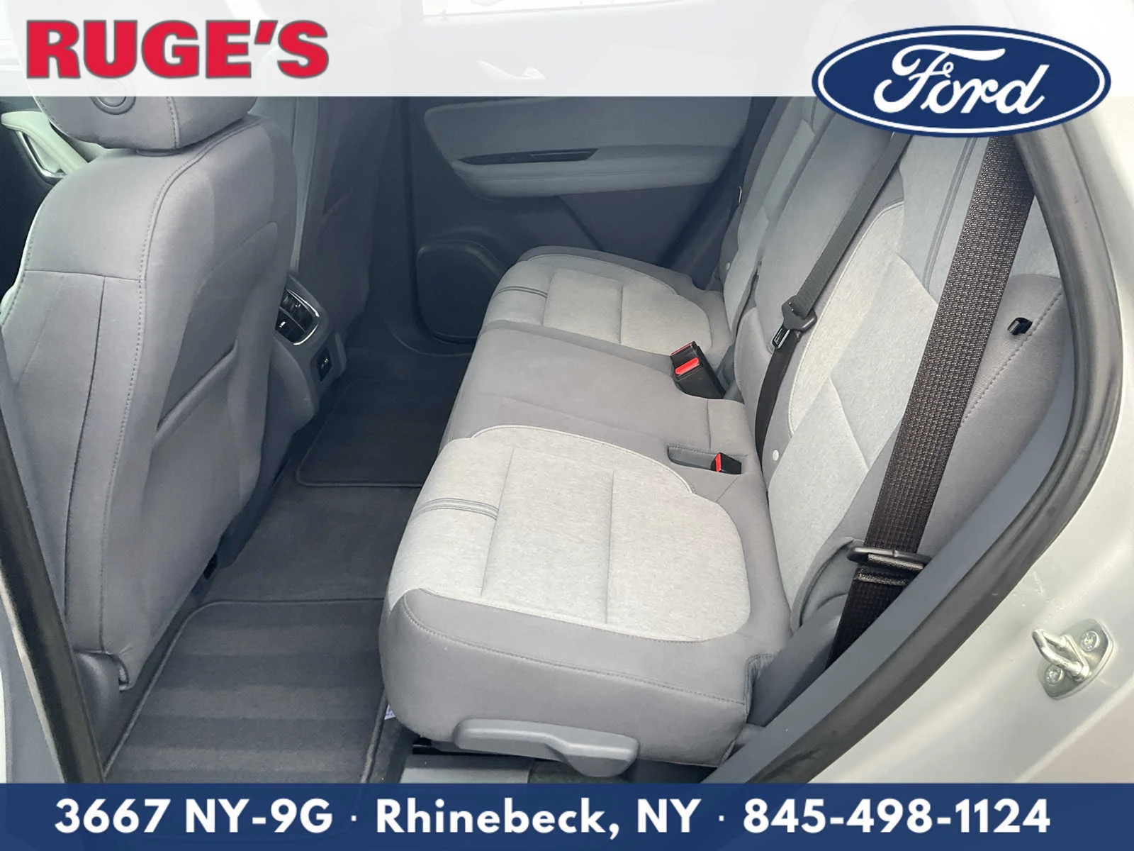 Used 2022 Silver Ice Metallic Chevrolet LT image 13
