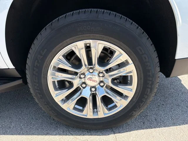 New 2026 White GMC Denali image 26