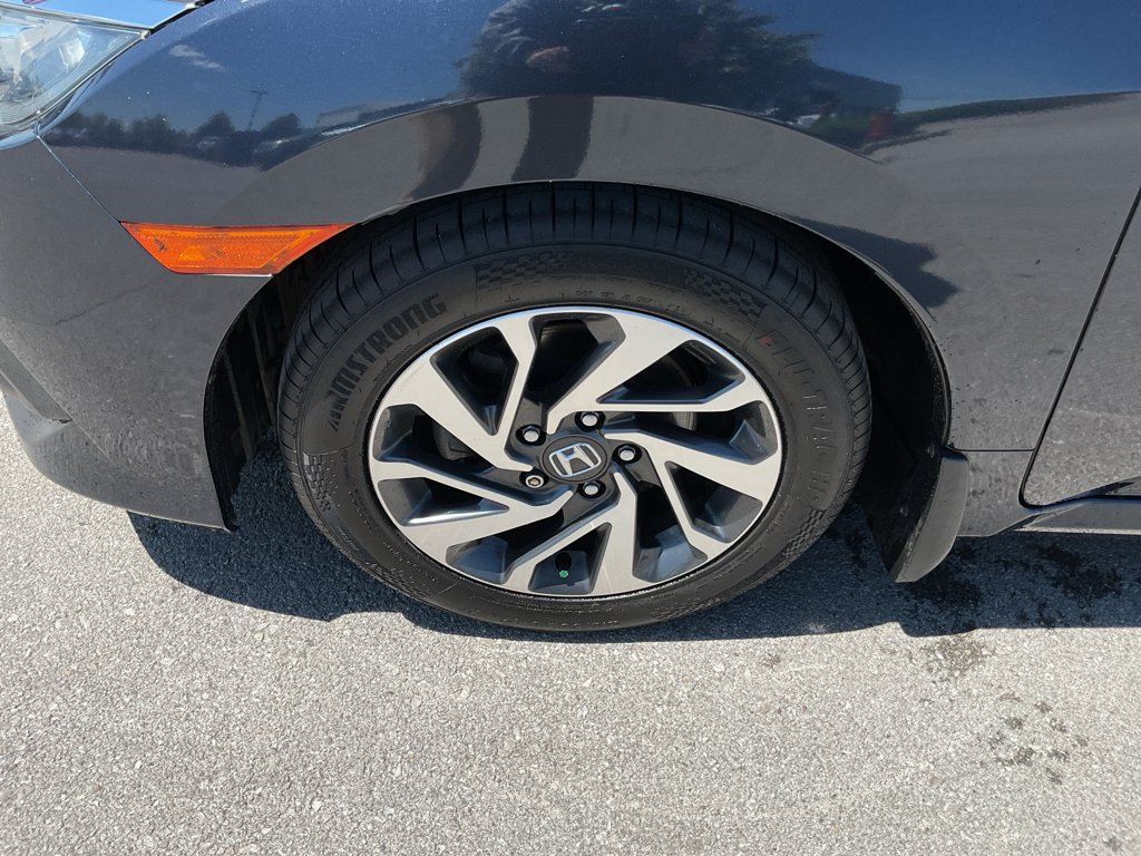 Used 2018 Blue Honda EX image 5