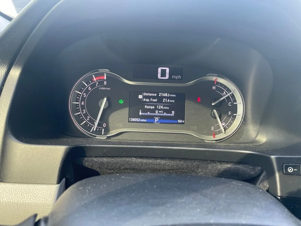 Used 2018 Blue Honda Touring image 9