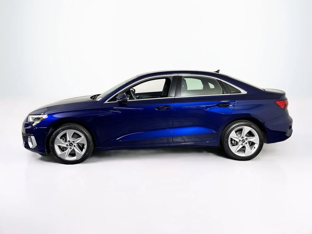 Used 2023 Navarra Blue Metallic Audi 40 Premium Plus image 2
