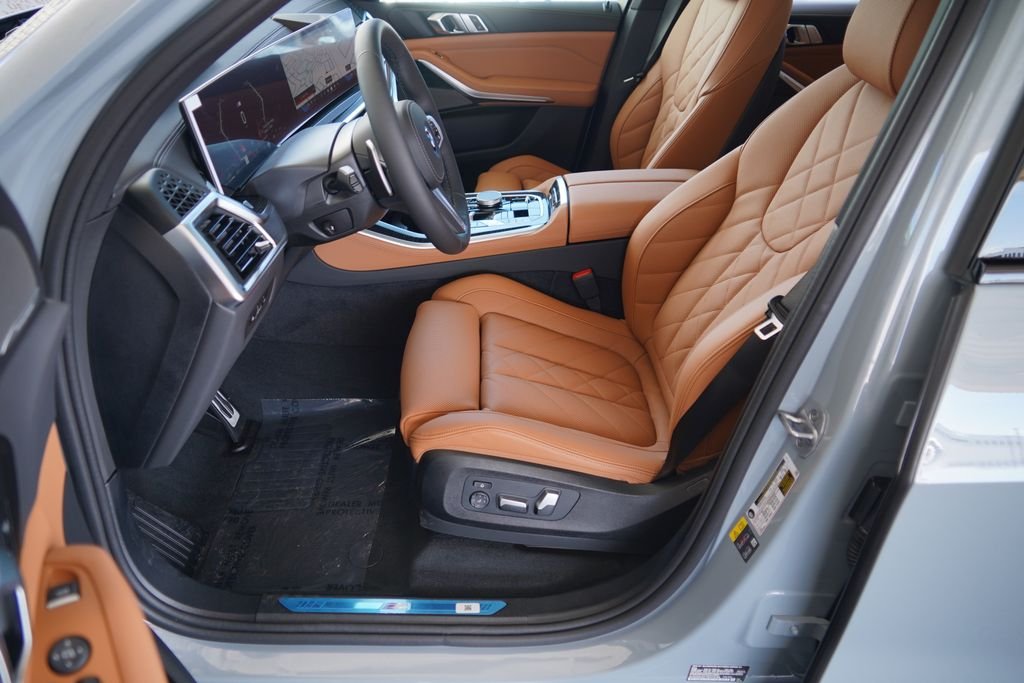 New 2026 Brooklyn Grey Metallic BMW xDrive50e image 11