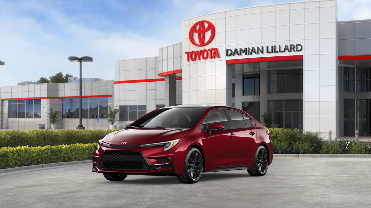 2026 Toyota Corolla SE CVT's photo