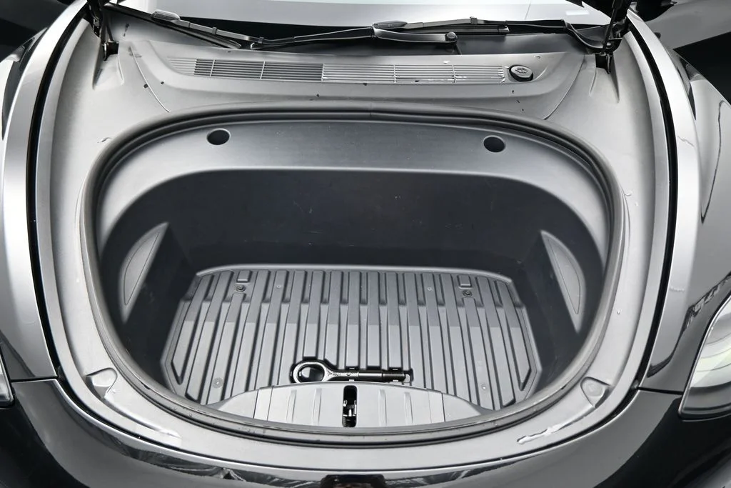 Used 2023 Black Tesla Base image 29