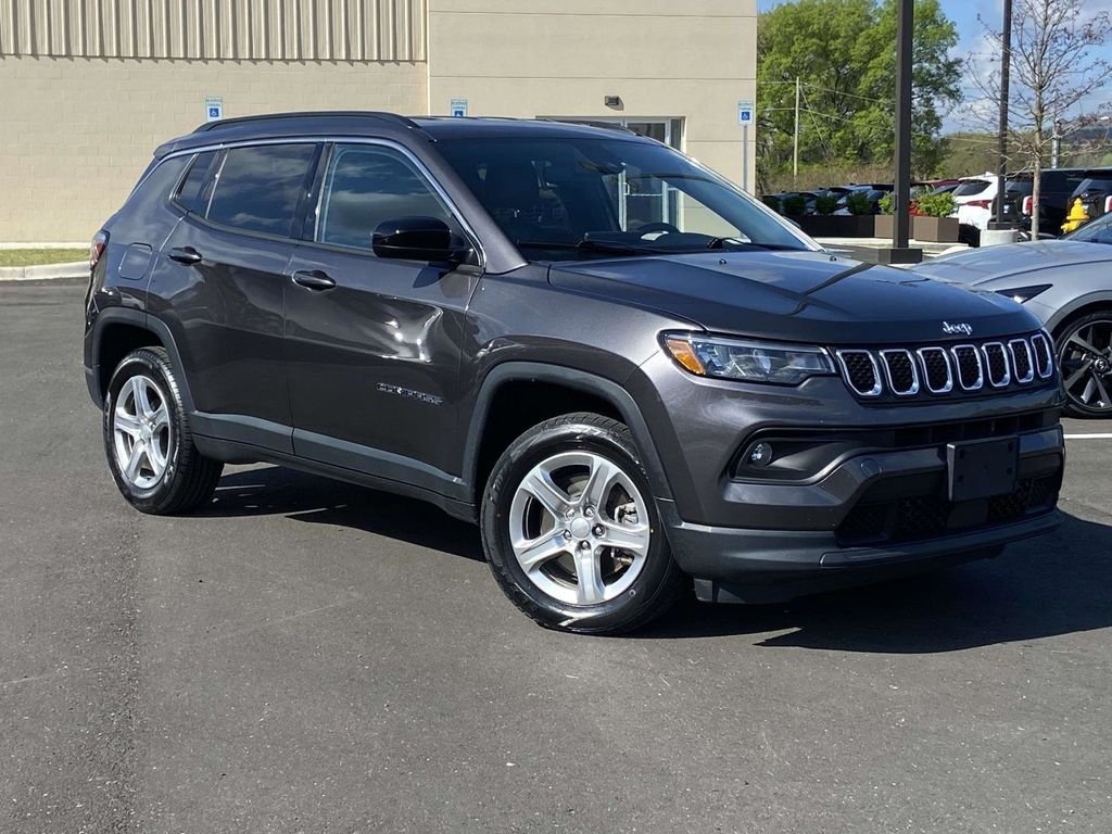 2024 Jeep Compass Latitude 4X4's photo